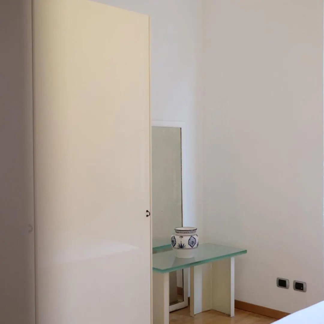 Fauche11 Apartment Milan 0*,  Italy